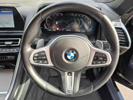 2021 BMW 8 Series - thumbnail 23