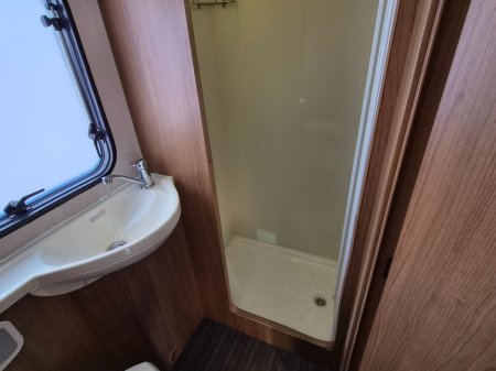 2015 Auto-Trail F-Line - thumbnail 40