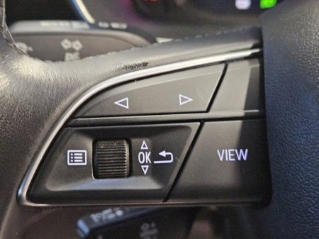 2022 Audi Q3 45 TFSI E S Tronic SE €27,950 thumbnail