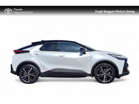 2025 Toyota C-HR - photo 2