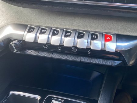 2023 Peugeot 3008 1.5 BlueHDi 130bhp Auto 6.4 GT €34,900 thumbnail