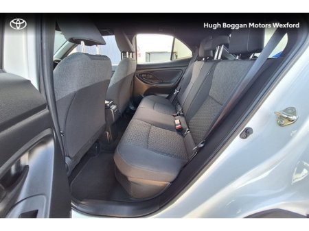 2023 Toyota Yaris Cross - thumbnail 7