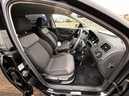 2016 Volkswagen Polo - thumbnail 2