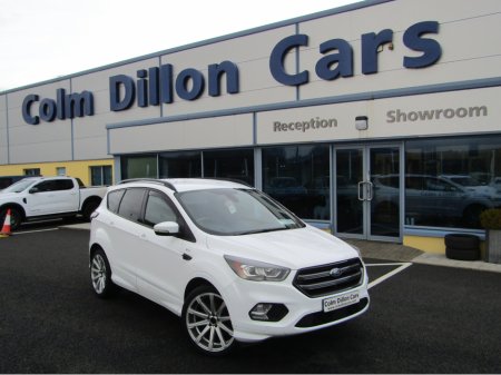 2017 Ford Kuga 1.5 TDCI 120PS  FWD 4DR ST-LINE thumbnail