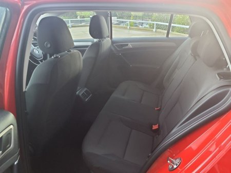 2017 Volkswagen Golf 1.6 TDI Match Edition BMT 110PS 5DR €12,950 thumbnail