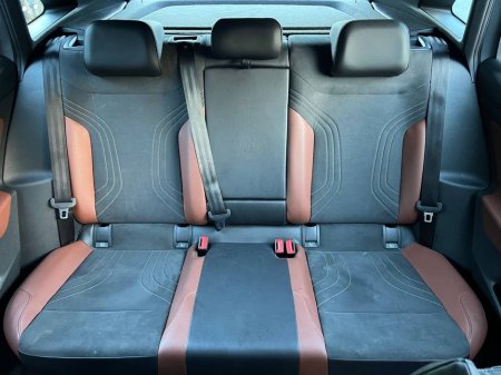 2021 Volkswagen ID.4 PRO LIFE 77KWH // PARKING SENSORS // DIAMOND CUT ALLOYS // LEATHER/ALCANTARA HEATED SEATS €20,900 thumbnail