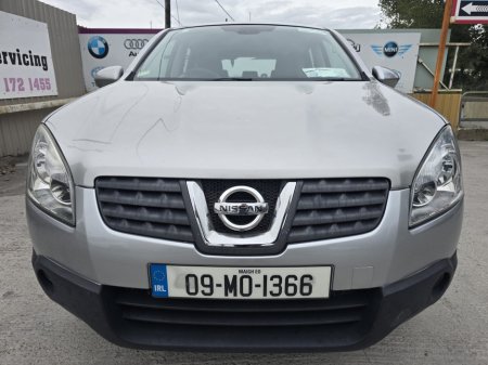 2009 Nissan Qashqai 1.6 SE 5DR €3,700
