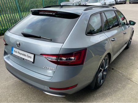 2018 Skoda Superb - thumbnail 6