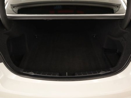 2015 BMW 3 Series - thumbnail 13