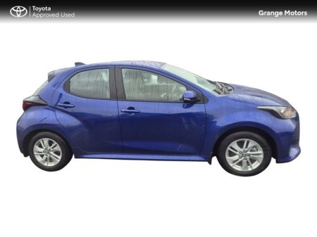 2023 Toyota Yaris 1.5 HYBRID LUNA 5DR €23,950 thumbnail