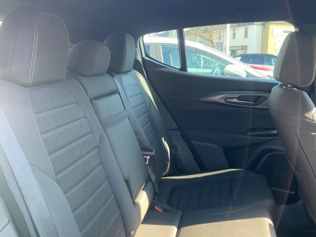 2025 Alfa Romeo Tonale - thumbnail 37