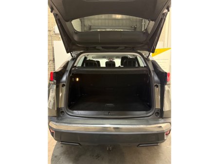 2018 Peugeot 3008 - thumbnail 11