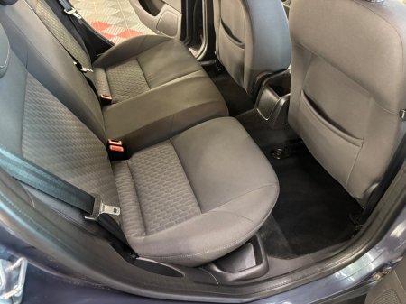 2014 Ford Focus - thumbnail 11