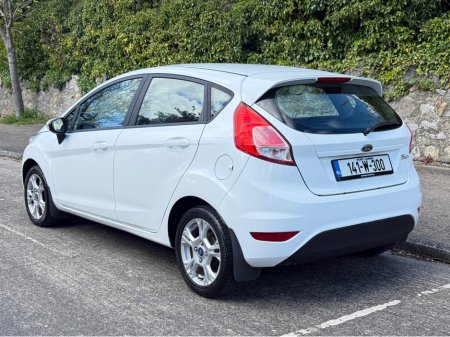 2014 Ford Fiesta - photo 3
