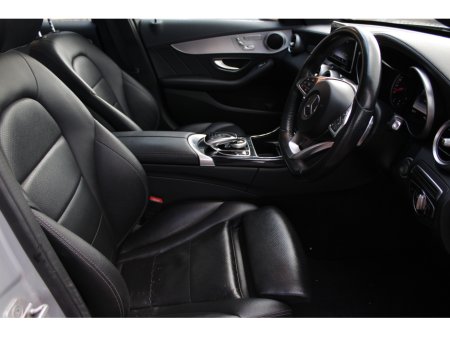 2015 Mercedes-Benz C Class C220D AMG LINE PREMIUM 4DR SALOON AUTO // PANORAMIC SUNROOF //  STUNNING CAR FINISHED IN ICE SILVER // BUY WITH CONFIDENCE AA AND SIMI APPROVED DEALER 2026 // FINANCE ARRANGED // ALL TRADE INS WELCOME €16,950 thumbnail