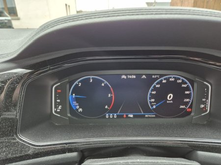 2023 Volkswagen T-Roc *SALE AGREED* 2.0 TDI 116HP R-Line Black Edition €32,995 thumbnail