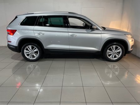 2019 Skoda Kodiaq 7S AMBITION 4X4 2.0 TDI 150HP €24,950 thumbnail