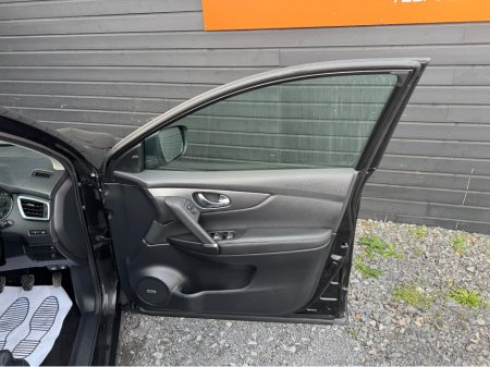 2019 Nissan Qashqai - thumbnail 16