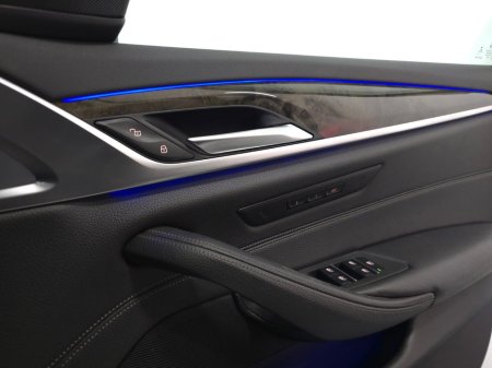 2018 BMW 5 Series 530e M Sport Auto €27,950 thumbnail