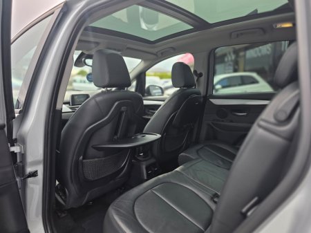 2017 BMW 2 Series - thumbnail 15