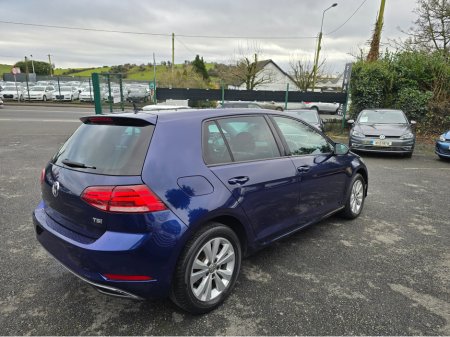 2017 Volkswagen Golf ( 172 ) 1.2  MK7.5  SAT NAV PACK -REVERSE CAMERA - NAVIGATION - CARPLAY - ANDROID AUTO- DISCOVER PRO €16,950 thumbnail