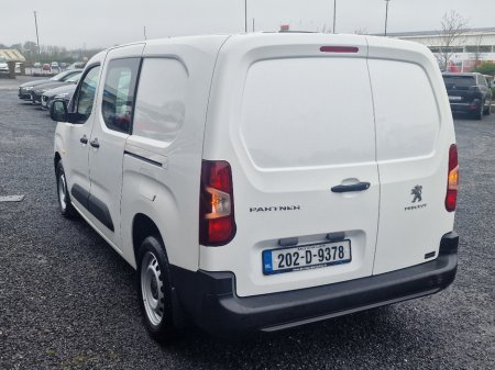 2020 Peugeot Partner - thumbnail 3