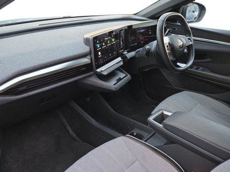 2023 Renault Megane E-Tech EV40 130hp Techno €22,950 thumbnail