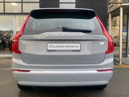 2024 Volvo XC90 - thumbnail 6