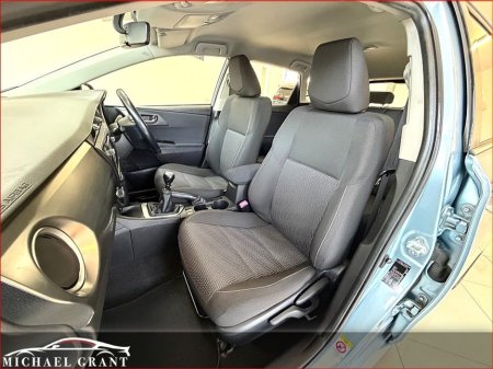 2014 Toyota Auris - thumbnail 17