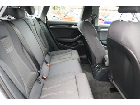 2018 Audi A3 - thumbnail 14