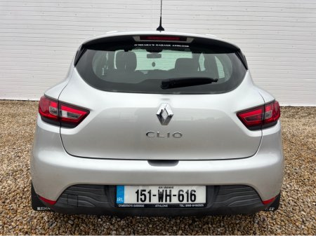 2015 Renault Clio - thumbnail 23