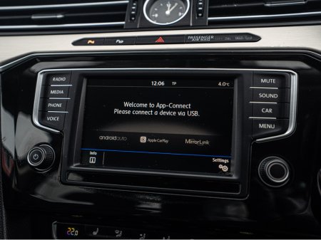 2017 Volkswagen Passat 2017 Passat HIGHLINE/96k km/New NCT/1yr warranty €17,888 thumbnail