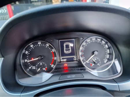 2017 Skoda Fabia AMBITION 1.0 MPI-101K KM ONLY NEW NCT €9,950 thumbnail