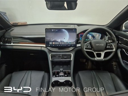 2025 BYD Seal U Boost PLUG-IN HYBRID 80km RANGE €40,950 thumbnail