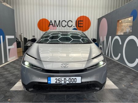 2025 Toyota Prius - photo 6