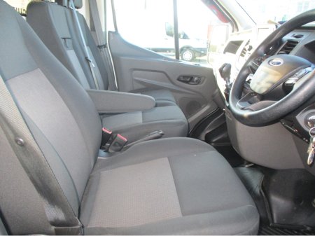 2022 Ford Transit - thumbnail 5