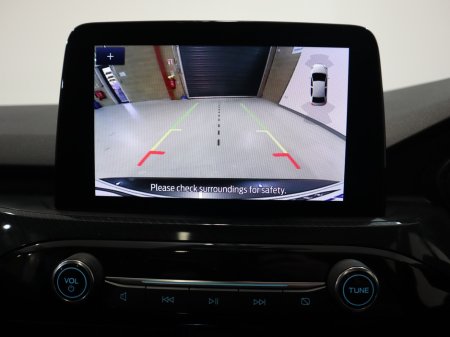 2023 Ford Kuga - thumbnail 19