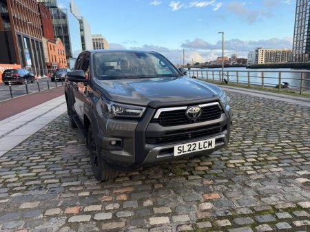 2022 Toyota Hilux  thumbnail