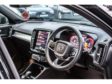 2022 Volvo XC40 T4 PHEV 211hp AT7 Plus bright €26,950 thumbnail