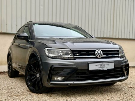2019 Volkswagen Tiguan R-LINE 2.0 TDI MANUAL 6SPEED FWD 150HP 5DR €29,950 thumbnail