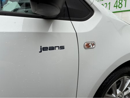 2016 Volkswagen up! 1.0i Petrol Jeans Up Automatic €10,750 thumbnail