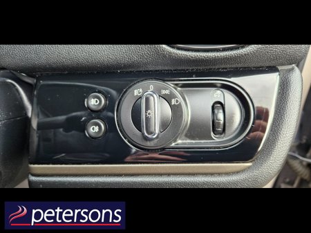 2023 MINI Cooper S COUNTRYMAN E ALL4 CLA CLASSIC AUTOMATIC €36,950 thumbnail