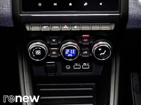 2025 Renault Clio - thumbnail 21