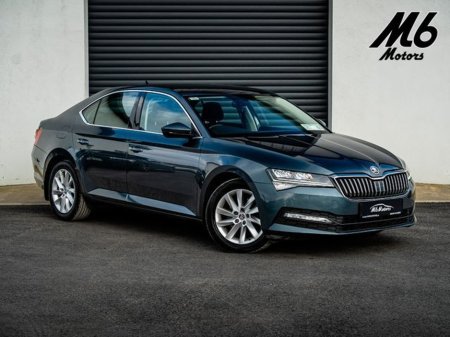 2020 Skoda Superb - thumbnail 1