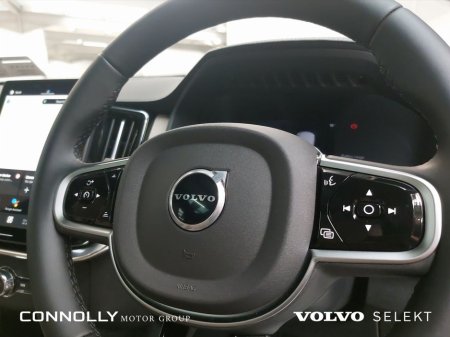 2026 Volvo XC90 Xc90 + T8 Phev Awd Auto thumbnail