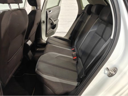 2018 Volkswagen Polo - thumbnail 24