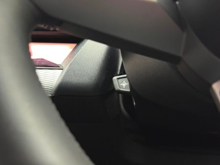 2025 BMW 5 Series 530E M SPORT €71,990 thumbnail