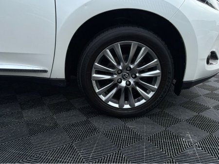 2016 Toyota Harrier Toyota Harrier 2.5 self charging hybrid, fully loaded with spec €24,900 thumbnail