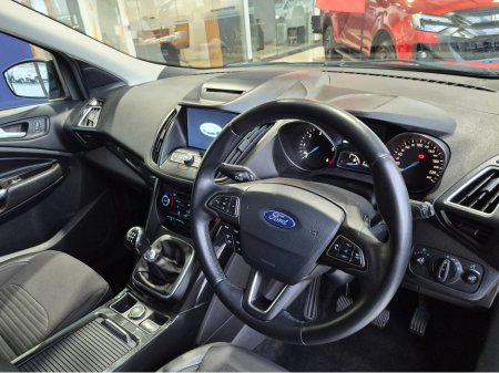 2019 Ford Kuga TITANIUM 1.5 120PS FWD 4DR €13,780 thumbnail