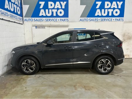 2023 Kia Sportage - thumbnail 4